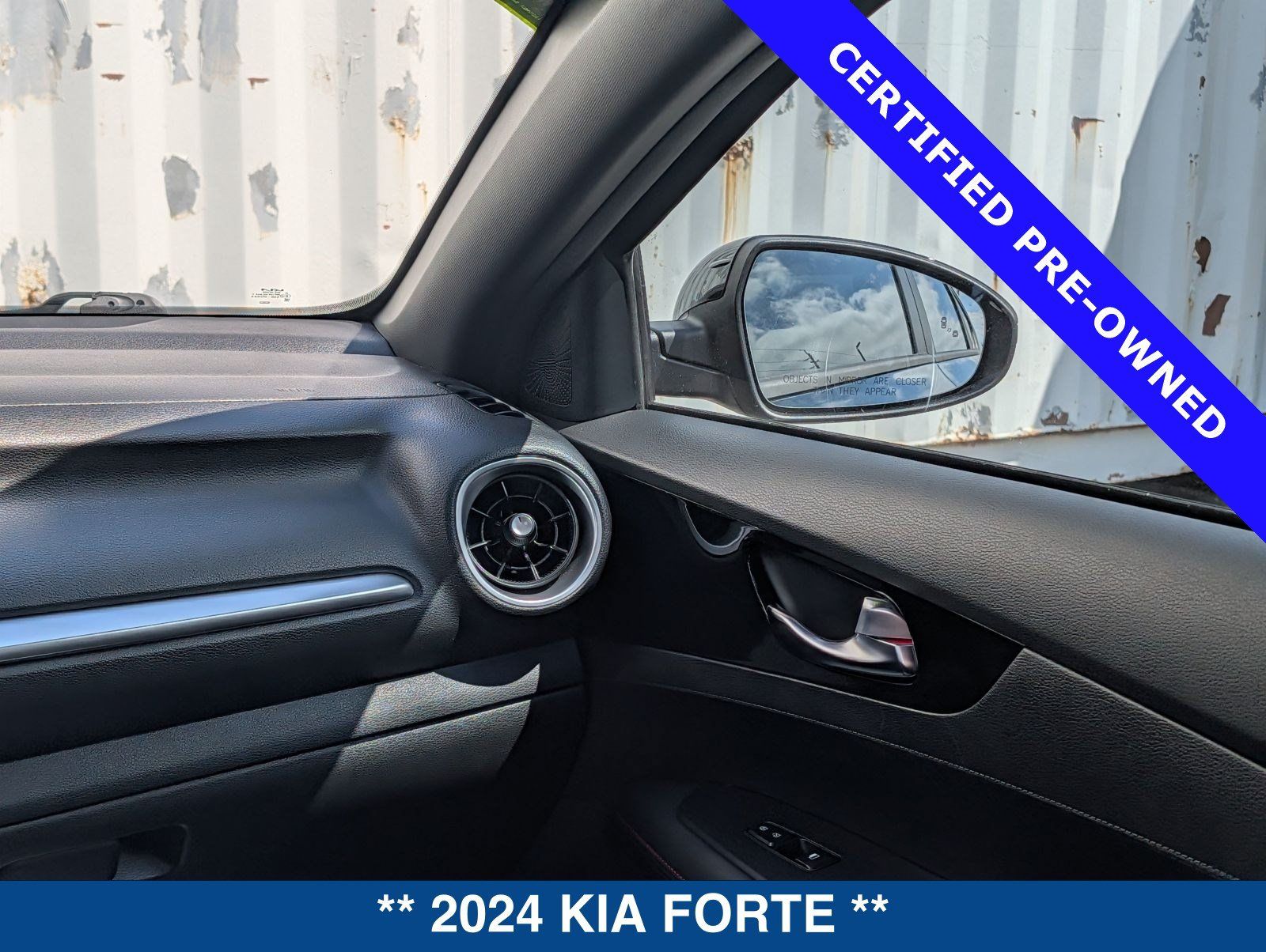 Used 2024 Kia Forte GT FWD image 17