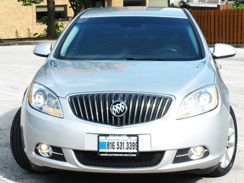 Used 2012 Buick Verano Leather FWD image 6