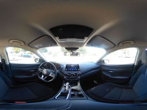 Used 2025 Nissan Sentra SV FWD image 42