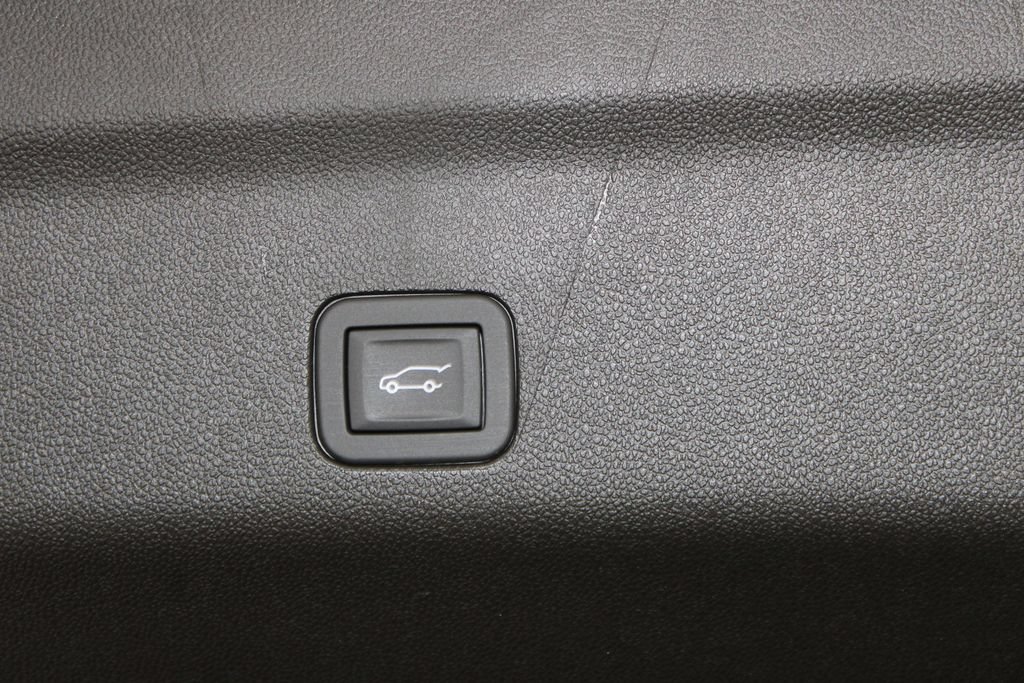 New 2026 Chevrolet Tahoe High Country AWD/4WD image 36
