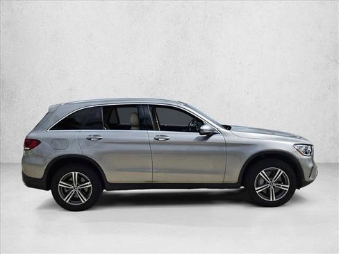 Certified 2020 Mercedes-Benz GLC 300 image 2