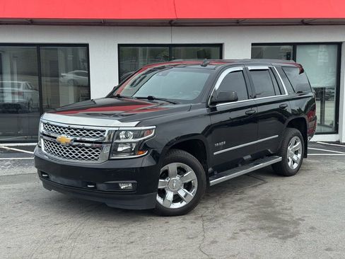 Used 2017 Chevrolet Tahoe LT w/ LT Signature Package AWD/4WD image 1