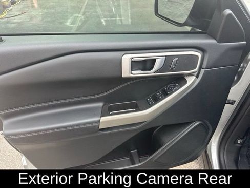 Used 2023 Ford Explorer XLT w/ Equipment Group 202A RWD image 20