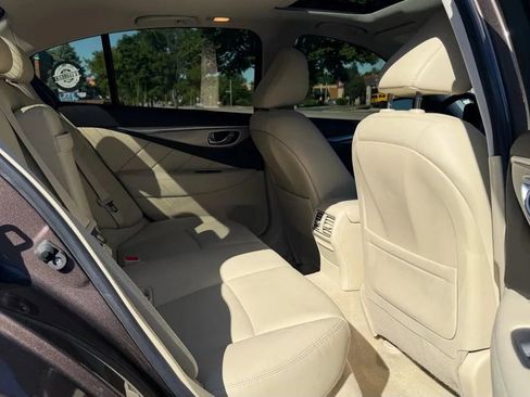 Used 2017 INFINITI Q50 3.0t Premium w/ Driver Assistance Package AWD/4WD image 36