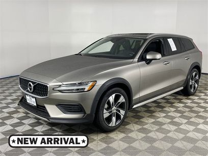 Used 2020 Volvo V60 T5 Cross Country