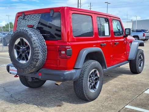 Used 2018 Jeep Wrangler Unlimited Rubicon AWD/4WD image 24