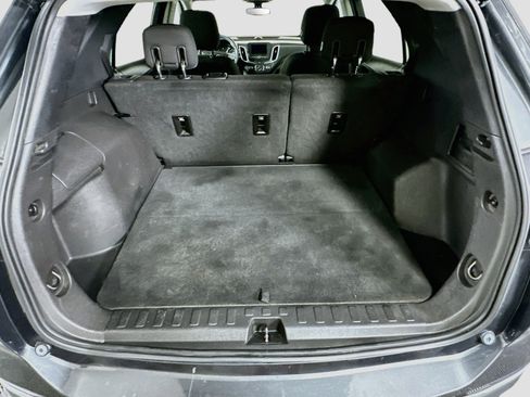 Used 2019 Chevrolet Equinox LT FWD image 28
