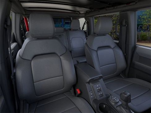 New 2025 Ford Bronco Big Bend w/ Black Diamond Package image 10