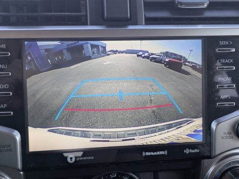 Used 2022 Toyota 4Runner SR5 Premium image 22