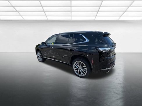 Certified 2025 Buick Enclave Avenir w/ Super Cruise Package image 22