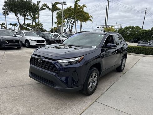 Used 2024 Toyota RAV4 XLE image 9
