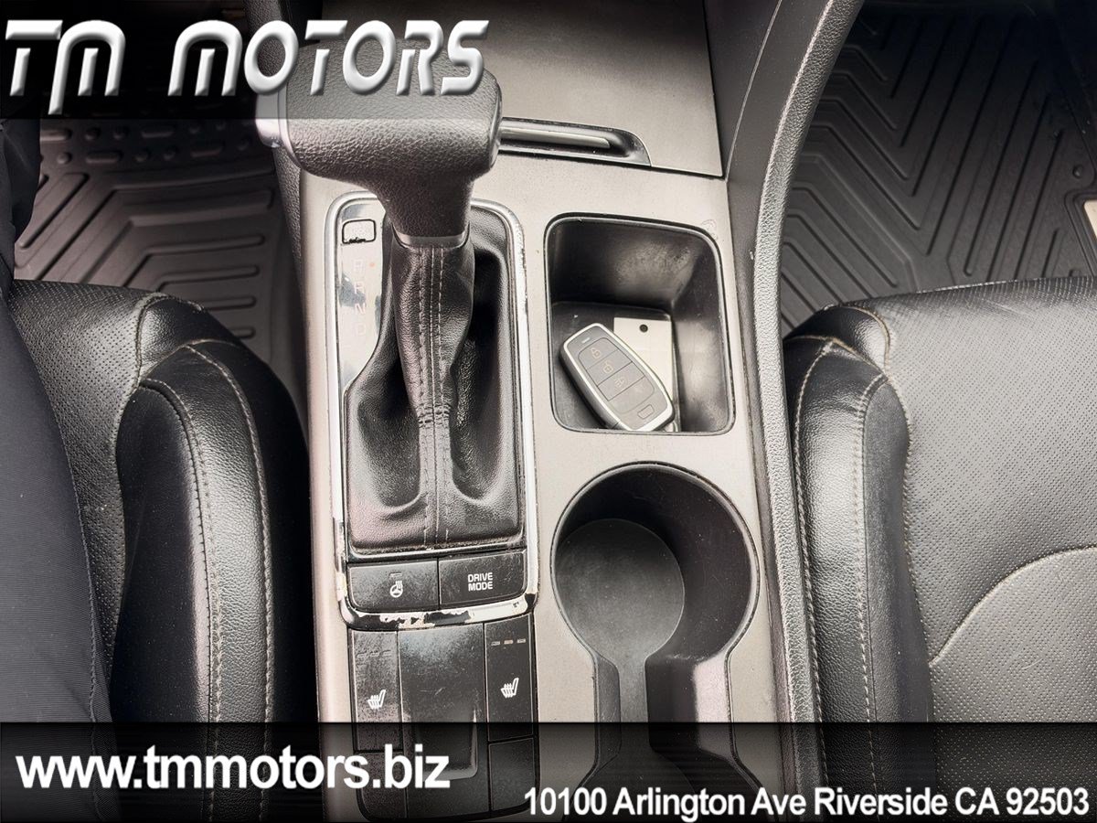 Used 2020 Kia Optima SE FWD image 14