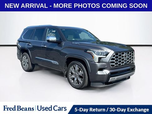Used 2025 Toyota Sequoia Capstone AWD/4WD image 1