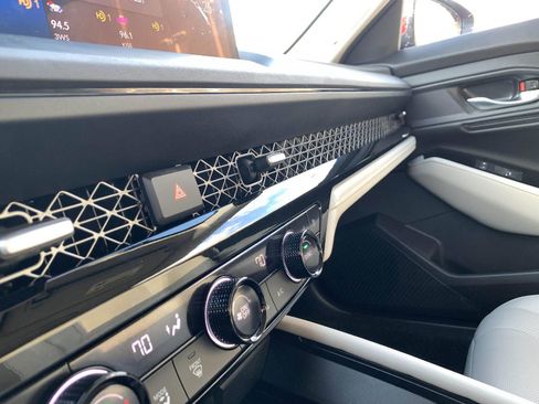 Used 2023 Honda Accord Touring image 23