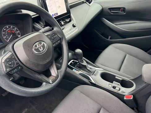 Used 2023 Toyota Corolla LE image 12
