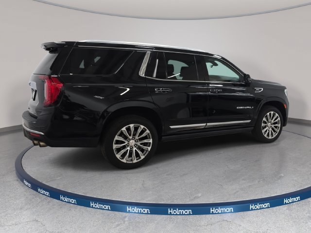 Used 2021 GMC Yukon Denali w/ Denali Premium Package AWD/4WD image 6