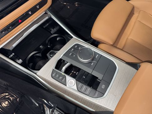 Certified 2025 BMW 330i Sedan image 28