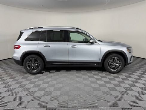 Certified 2025 Mercedes-Benz GLB 250 4MATIC image 9