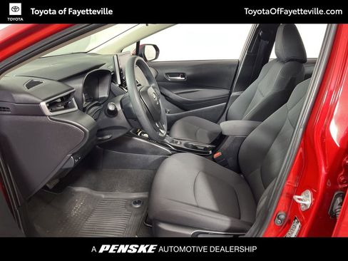 Used 2020 Toyota Corolla LE image 19