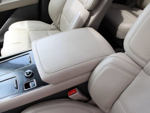 Used 2024 Lincoln Aviator Reserve w/ Equipment Group 201A AWD/4WD image 22
