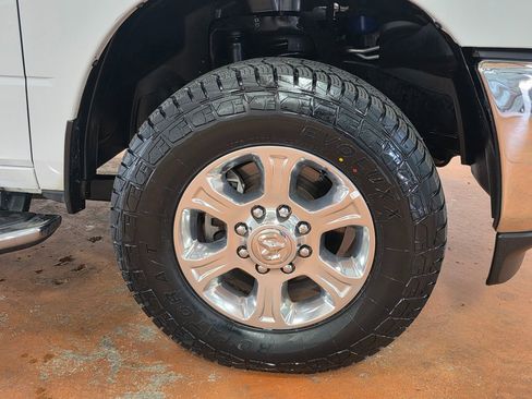 Used 2024 RAM 2500 Big Horn image 13