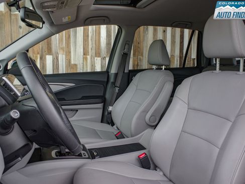 Used 2017 Honda Pilot EX-L image 12