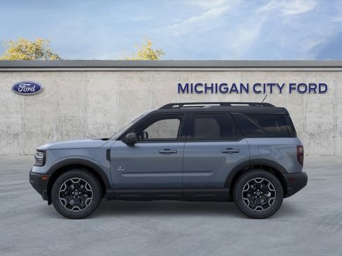 New 2025 Ford Bronco Sport Outer Banks w/ Outer Banks Tech Package+ AWD/4WD image 3