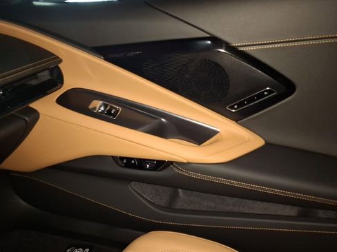 Used 2026 Chevrolet Corvette Stingray Preferred Conv w/ Z51 Performance Package RWD image 18