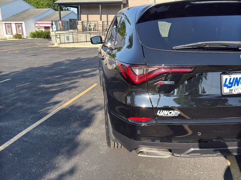 Used 2024 Acura MDX A-Spec AWD/4WD image 13