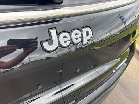 Used 2022 Jeep Compass Limited AWD/4WD image 46