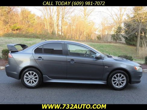 Used 2011 Mitsubishi Lancer ES image 4
