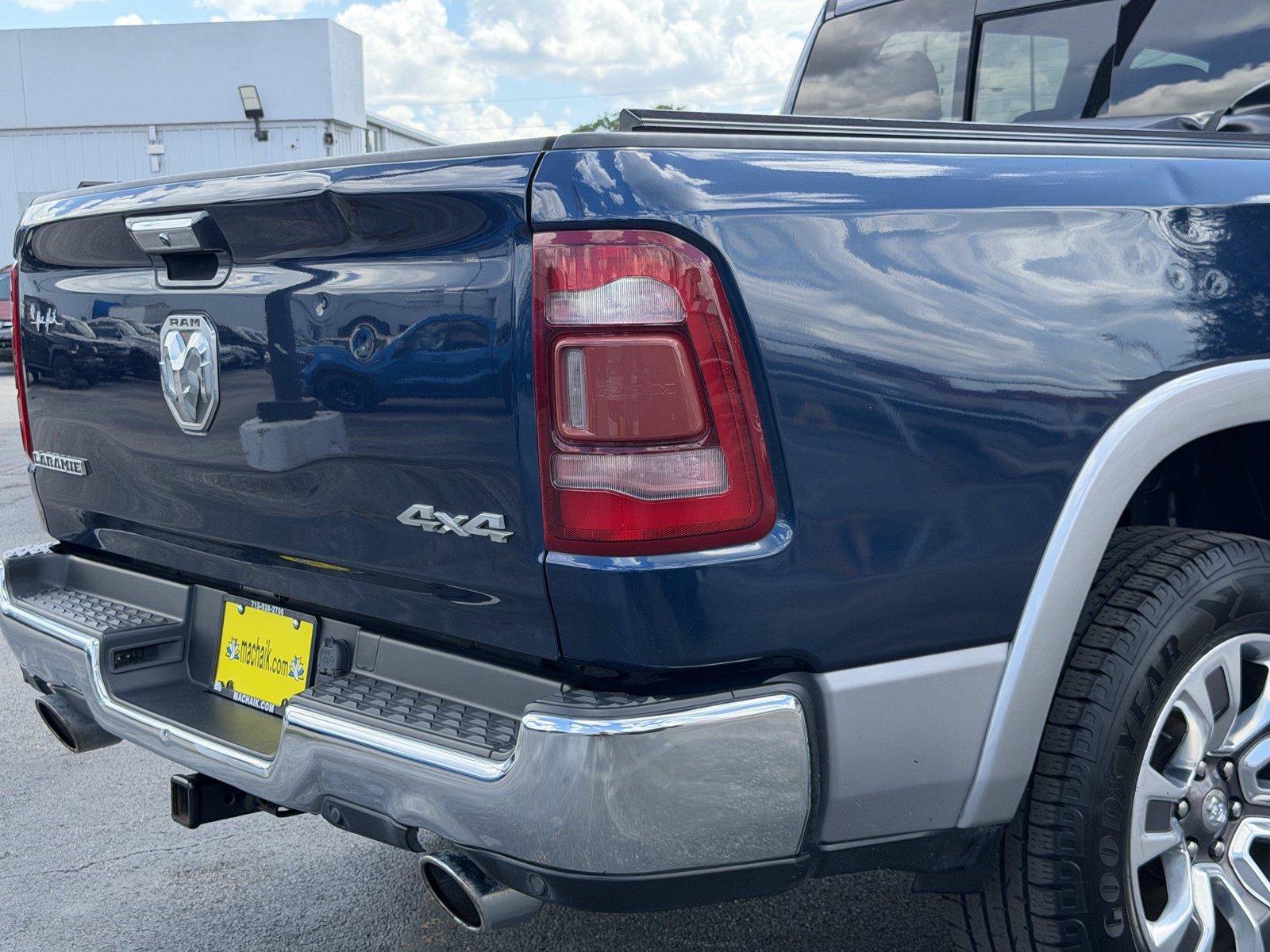 Used 2020 RAM 1500 Laramie AWD/4WD image 11