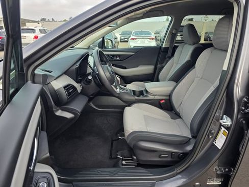 Certified 2025 Subaru Outback Premium AWD/4WD image 13