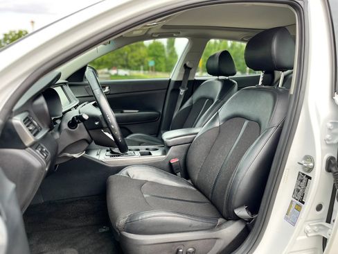 Used 2019 Kia Optima S w/ S Panoramic Sunroof Package FWD image 10