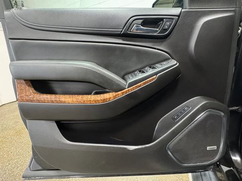 Used 2016 Chevrolet Suburban LTZ AWD/4WD image 9