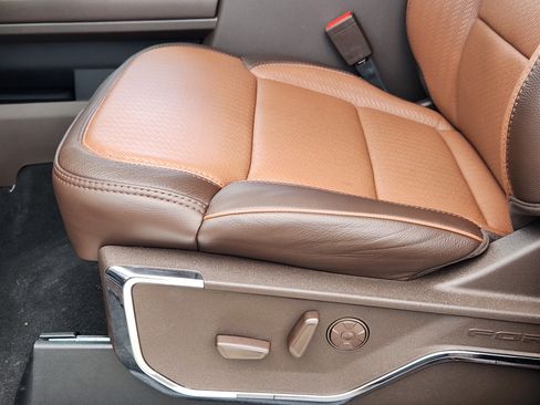 New 2026 Ford F350 King Ranch w/ Tremor Off-Road Package AWD/4WD image 20