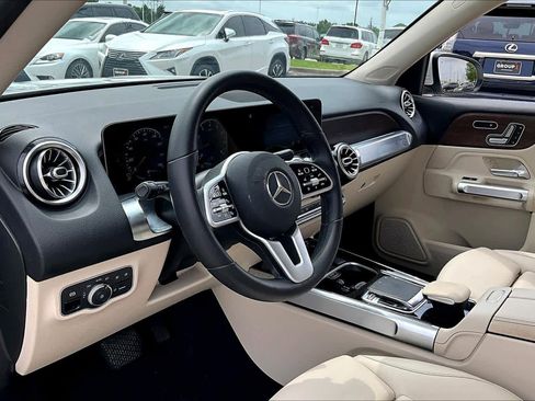 Used 2020 Mercedes-Benz GLB 250 image 15
