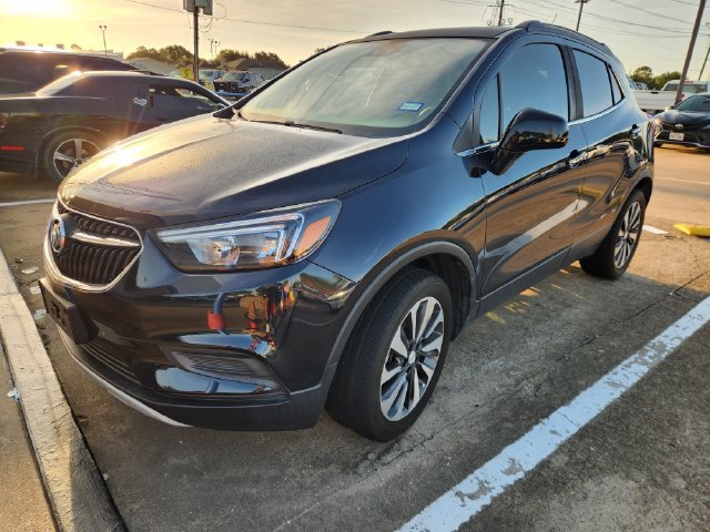 Used 2021 Buick Encore Preferred AWD/4WD image 3