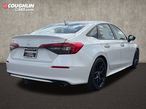 Used 2023 Honda Civic Sport image 8
