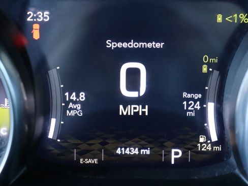 Used 2022 Jeep Wrangler Unlimited Rubicon 4xe image 30