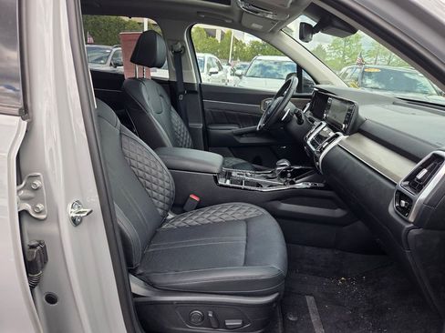 Used 2023 Kia Sorento SX Prestige AWD/4WD image 29