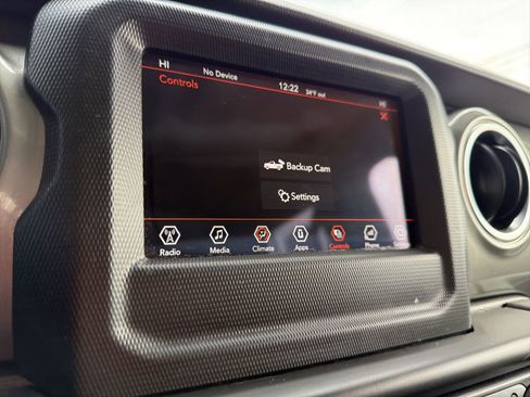 Used 2021 Jeep Gladiator Overland w/ Trailer Tow Package image 36