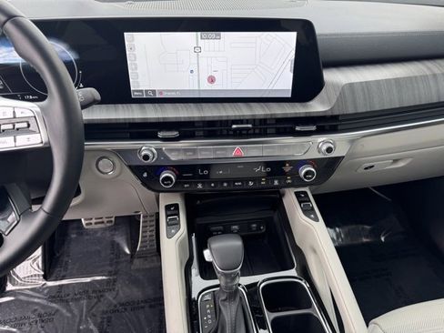 Used 2024 Kia Telluride SX Prestige image 26