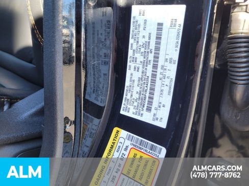 Used 2024 Ford Bronco Badlands image 18