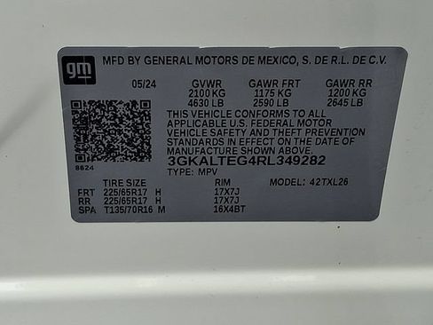 Used 2024 GMC Terrain SLE AWD/4WD image 27