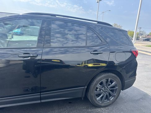 Used 2024 Chevrolet Equinox RS w/ LPO, Floor Liner Package FWD image 5