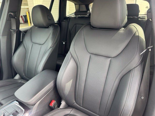 Certified 2024 BMW X3 xDrive30i w/ Premium Package AWD/4WD image 19