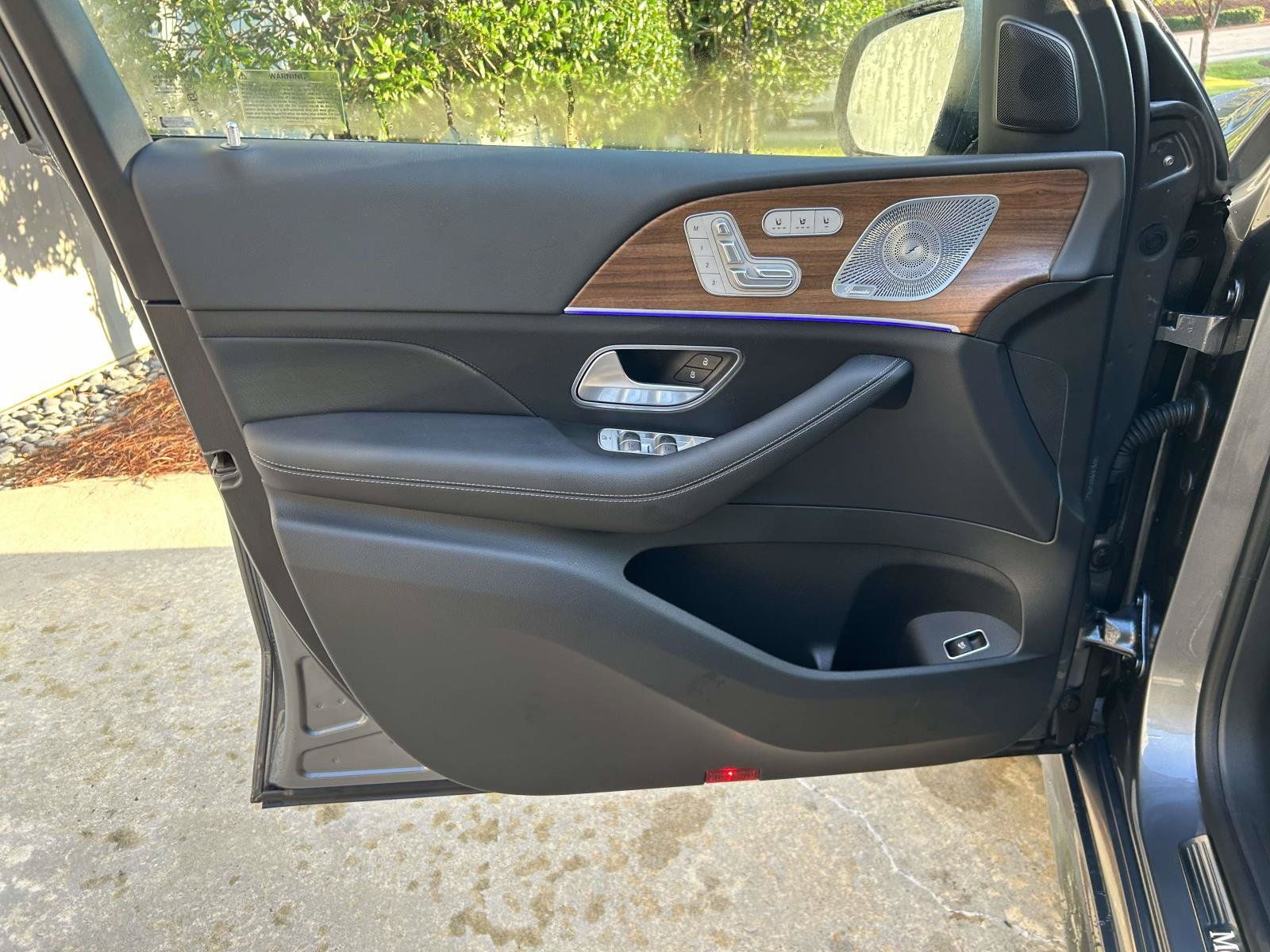 Certified 2025 Mercedes-Benz GLE 350 4MATIC image 16