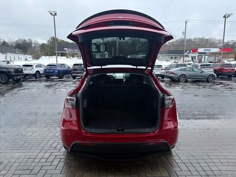 Used 2022 Tesla Model Y Performance image 17