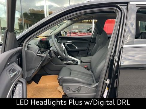 New 2025 Audi Q5 Premium Plus image 16